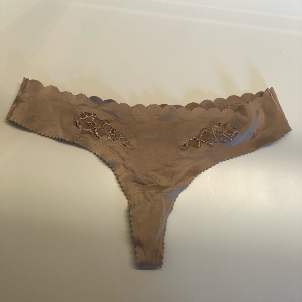 Bundle and make and offer Very Sexy